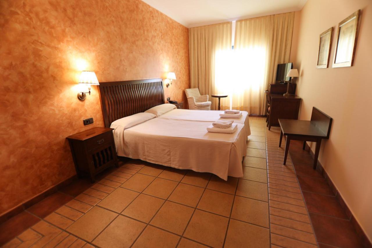 Hospedium Dona Mafalda De Castilla 4* Plasencia